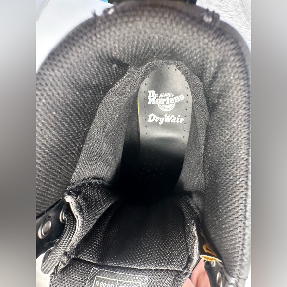 Dr. Martens 1460 Waterproof Drywair Black Lace Up Doc Boots Women’s Size 6 NWOB - Picture 7 of 9